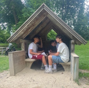 Foto: Religionsgruppe im Hammerpark