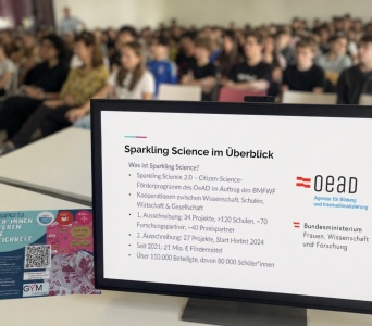 Foto: Gruppenfoto Sparkling Science - 7G Pr&auml;sentation