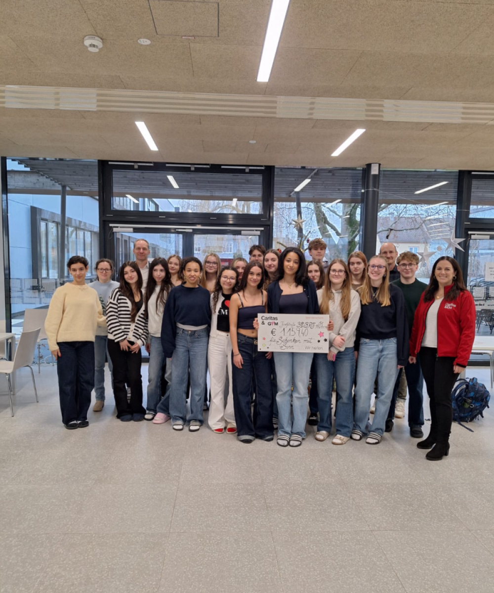 Foto: Spenden&uuml;bergabe