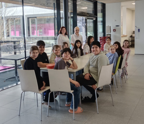 Foto: Nachmittagsbetreuung beim Schulbuffet