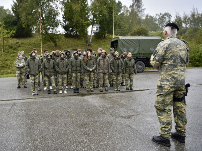 Foto: 8S und 8N am TÜPL Allentsteig