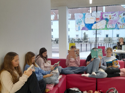 Foto: Lesefr&uuml;hst&uuml;ck