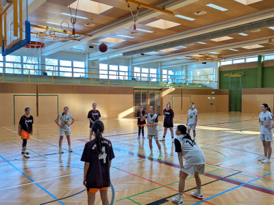 Foto: Basketball-Schulmeisterschaft d. M&auml;dchen