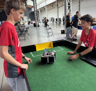 Foto: Collage RoboCup Junior Wien 2026