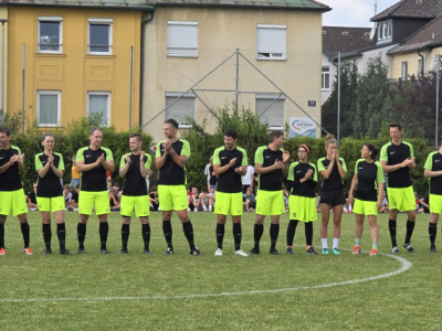Foto: Schulmatch-Gruppenfoto der Mannschaften