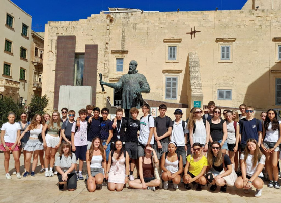 Foto 1: Gruppenfoto 6G und 7G in Malta